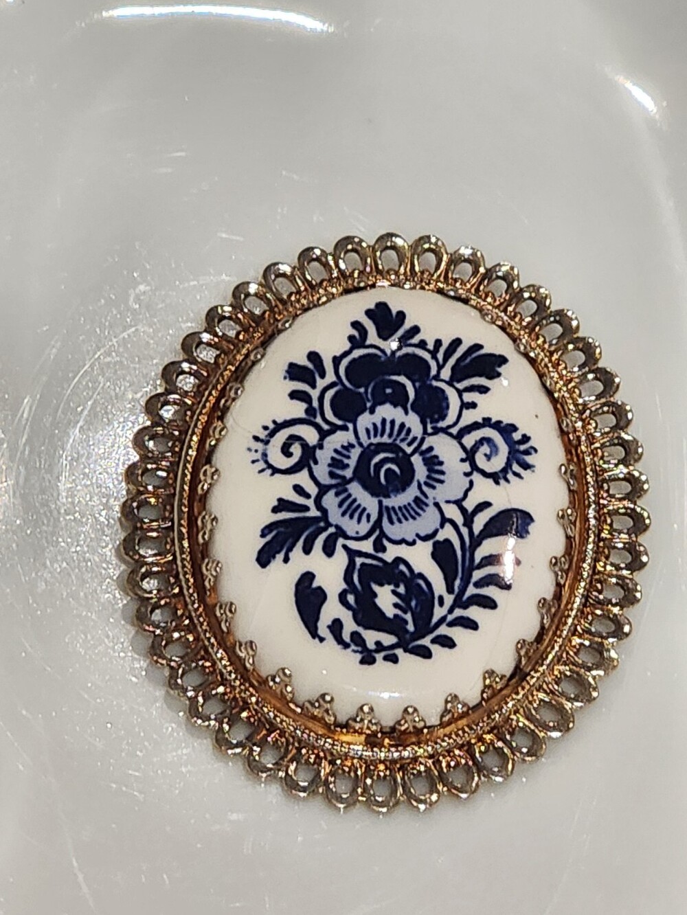 VTG Delft Style Porcelain Blue White Small Flowers